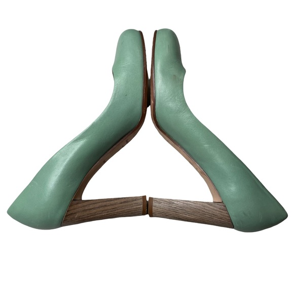 Kate Spade pumps size 10B - Picture 8 of 10